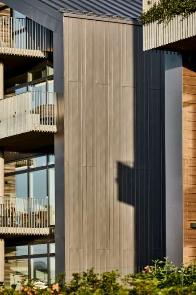 Aufregende Dachkonstruktion, eingedeckt mit DS Nordic Klickfalz, Udsigten – Vester Ringvej 45, 8600 Silkeborg, Dänemark